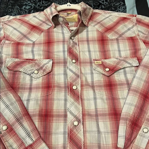 LARRY MAHAN MENS Red and White Plaid Button Down Shirt, nice, size small - Picture 7 of 7